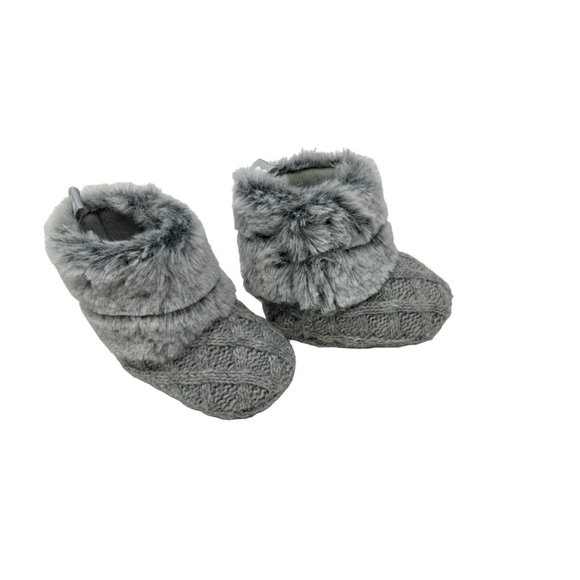 Baby Grey Knit & Faux Fur Boots, & Brown‎ Suede Moccasins - Sizes 0-3 M & 3-6 M - Picture 2 of 14